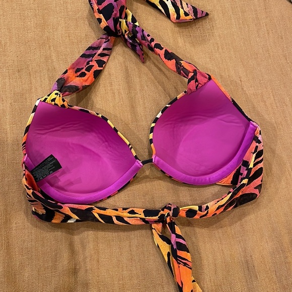 Natori Koko tiger stripe animal print underwire padded halter bikini top - Picture 4 of 4